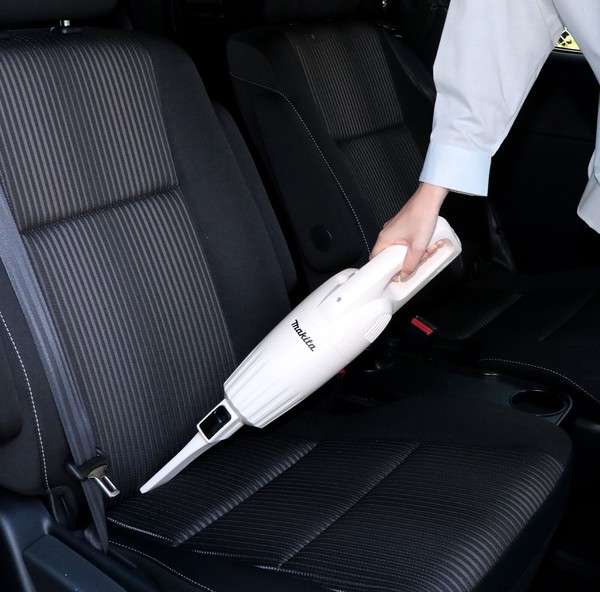 日本製 NEW マキタ makita の コードレス クリーナー 掃除機 スティック