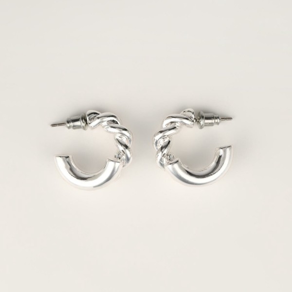 Half design Hoop Pierce / ハーフデザインフープピアス【Nothing And Others/ナッシングアンドアザーズ】