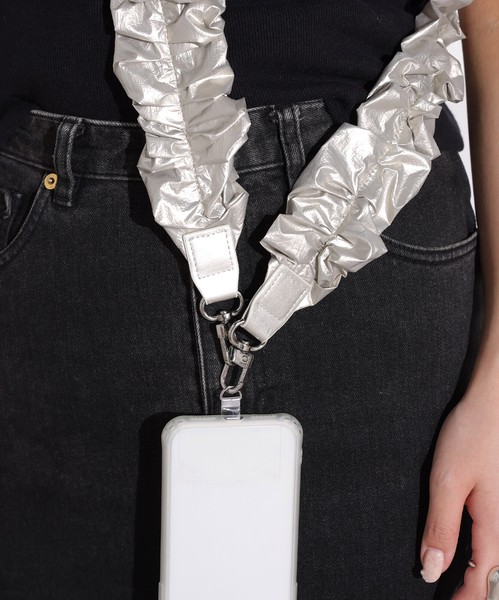 【新色追加】メタリック シャーリング ギャザー スマホストラップ スマホショルダー/ ALTROSE アルトローズ