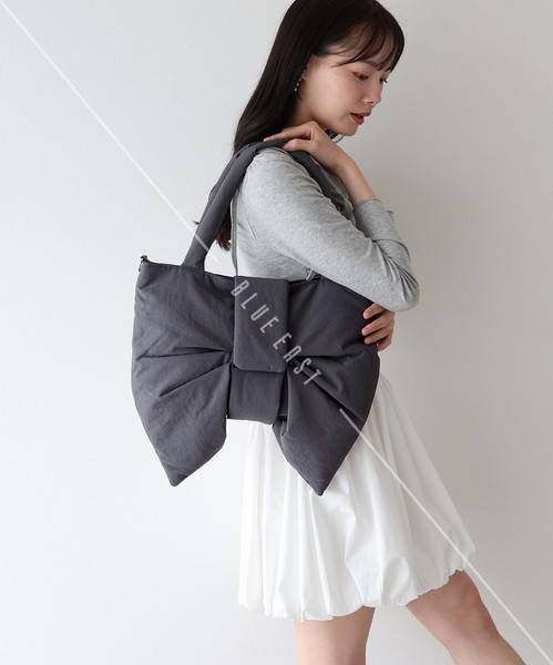 【人気】【再入荷】【リボンパテッドバッグ】鞄　ショルダー　トートバッグ　リボン