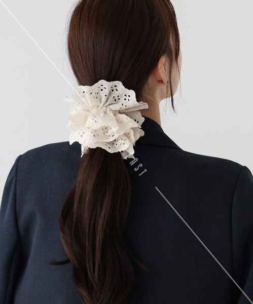 2025新作【コットンレースフリルシュシュ】　ヘアアクセサリー　シュシュ　フリル　コットン