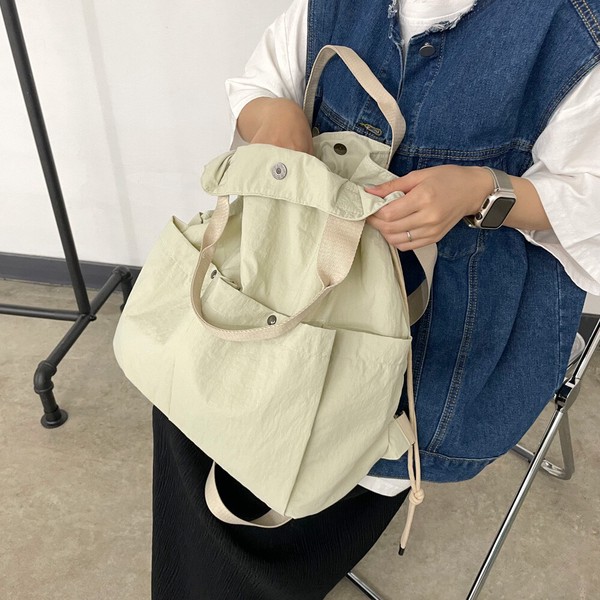 即納【再入荷】【2025新作】撥水巾着2WAYトートバッグ　撥水加工　リュックサック　2WAYバック　巾着型