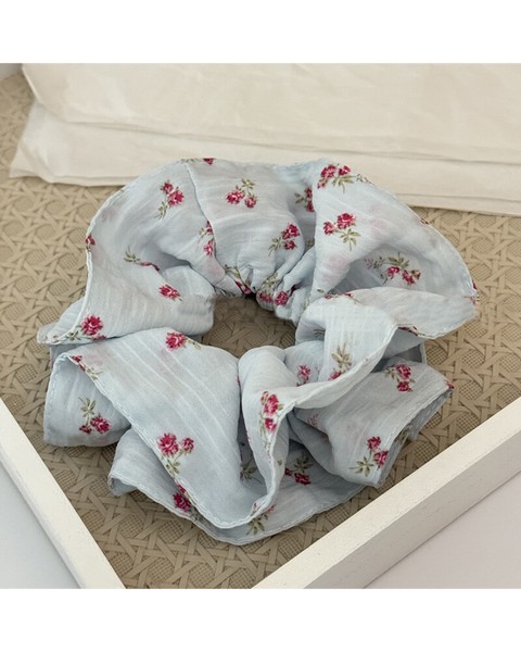 フラワーシュシュ　花柄　小花柄