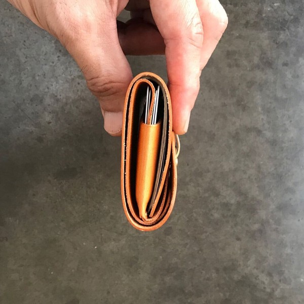 コンパクトウォレット city 本革 ミニ財布　タンニン鞣し　真鍮　新生活　プレゼント ギフト　父の日