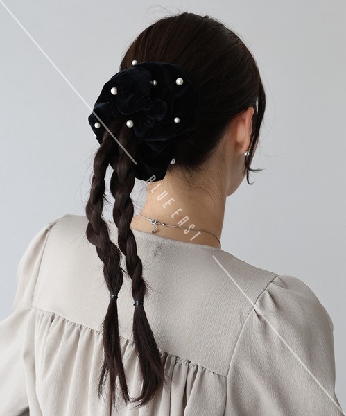 2025新作【パールベロアシュシュ】ヘアアクセサリー　シュシュ　ベロア　パール