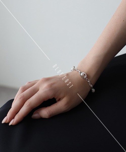 2025新作【パールシェルモチーフブレスレット】 アクセサリー　ブレスレット　　ニッケルフリー
