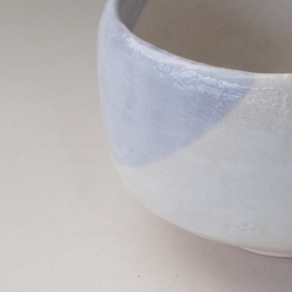 桜と藤　抹茶碗　美濃焼（日本製）