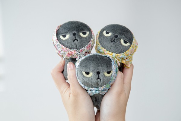 8月下旬再入荷予約 猫 ねこ ギフト かわいい アングリーマチコフラワー／花柄キーホルダー