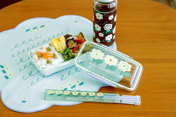 熱中症対策 クリアボトル 冷凍OK 麦茶 軽い ハミングッドランチ／クリアワンタッチボトル