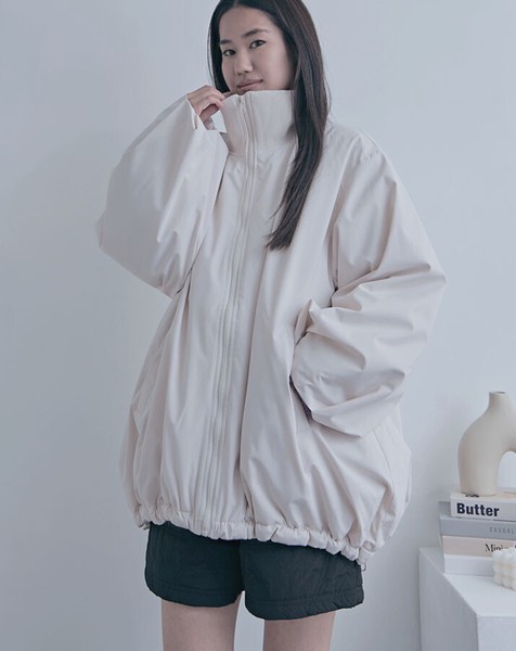 【全3色】防寒×デザイン性を両立◎袖タックリブハイネックバルーンコート　アウター　防寒