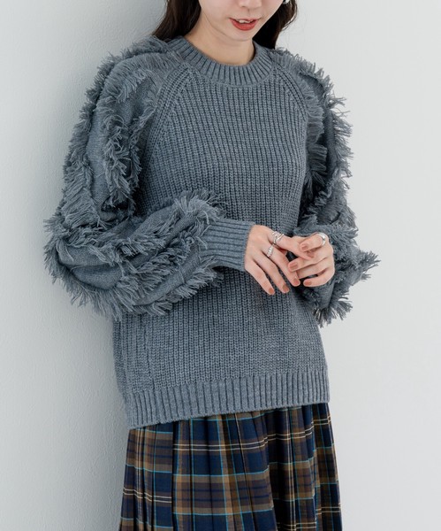 【new arrival】袖フリンジセミラグランプルオーバー　/　トップス　ニット　フリンジ