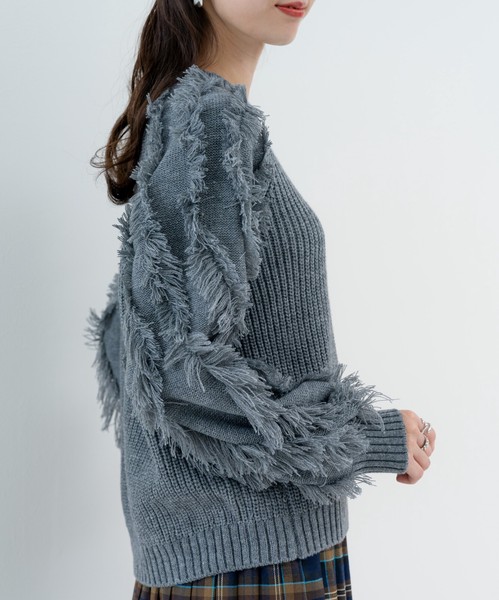 【new arrival】袖フリンジセミラグランプルオーバー　/　トップス　ニット　フリンジ