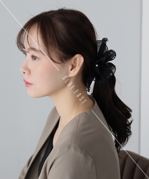 【再入荷】【人気】《オーガンジーパールシュシュ》ヘアアクセサリー　シュシュ　パール　オーガンジー