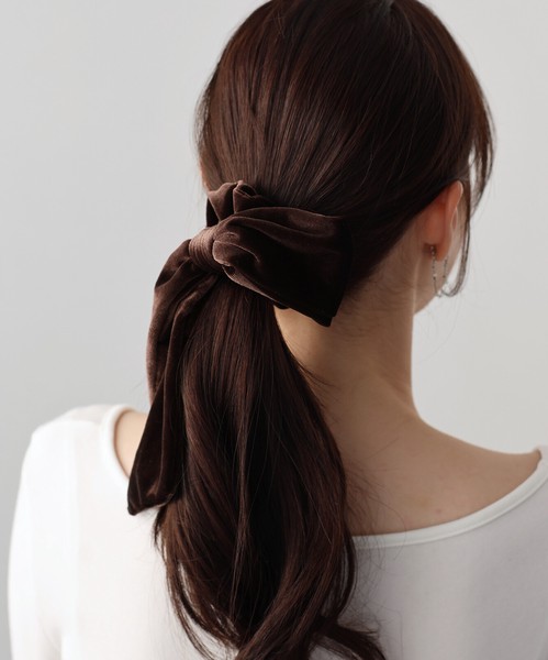 2025新作【ループリボンベロアシュシュ】ヘアアクセサリー　シュシュ　ベロア