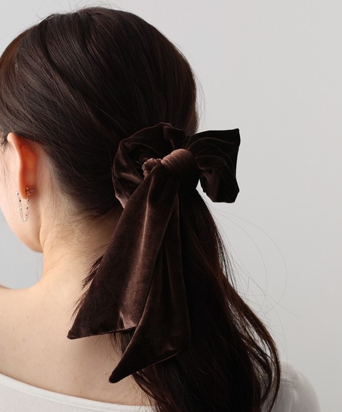 2025新作【ループリボンベロアシュシュ】ヘアアクセサリー　シュシュ　ベロア