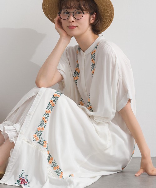 レーヨン刺繍 前立て×裾フォークロア花刺繍 バンドカラー ワンピース【2026春夏新作】