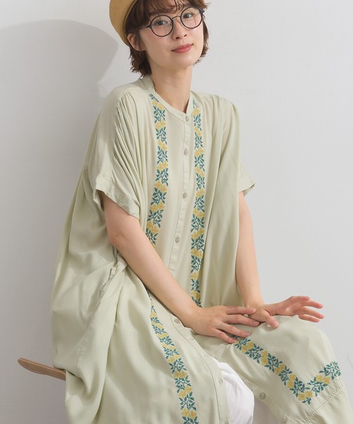 レーヨン刺繍 前立て×裾フォークロア花刺繍 バンドカラー ワンピース【2026春夏新作】