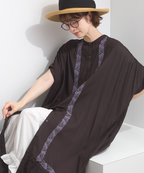レーヨン刺繍 前立て×裾フォークロア花刺繍 バンドカラー ワンピース【2026春夏新作】