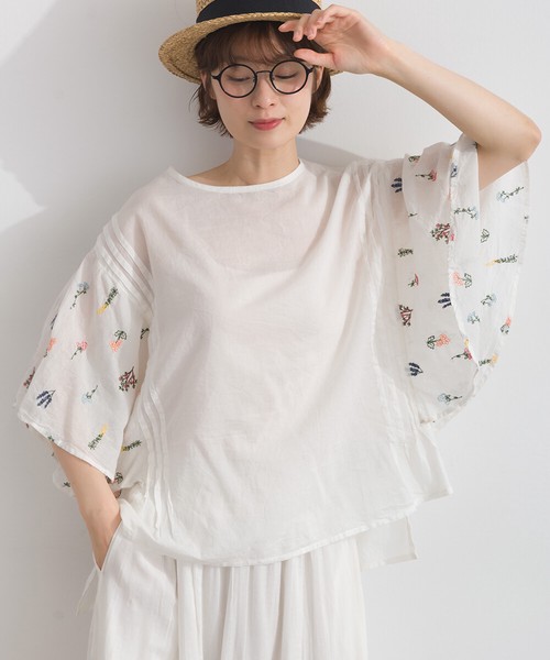 ボタニカル総刺繍 フレアスリーブ 前後差ヘム プルオーバー ブラウス セットアップ可 花柄【2026春夏新作】