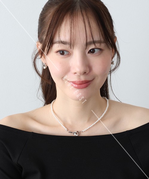 2026新作【フラワーモチーフパールネックレス】ネックレス　フラワーモチーフ　アクセサリー
