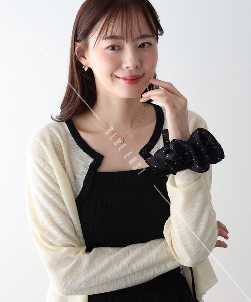 2026新作【サテンスタッズシュシュ】ヘアアクセ　シュシュ　アクセサリー　サテン