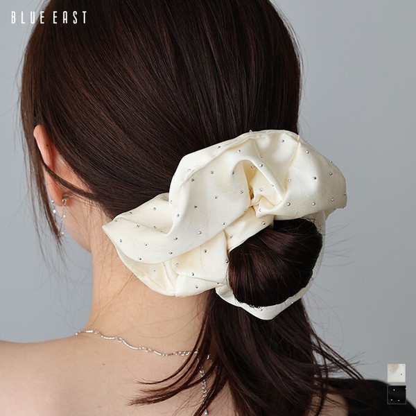 2026新作【サテンスタッズシュシュ】ヘアアクセ　シュシュ　アクセサリー　サテン