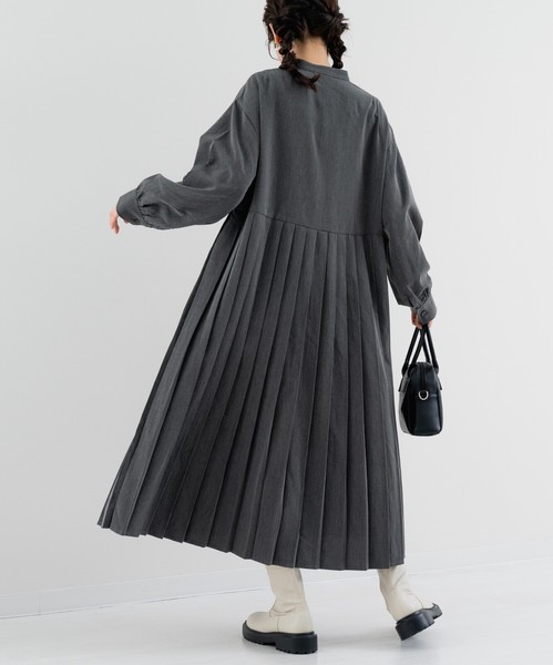 【人気商品】イレギュラー切替プリーツワンピース　/　黒　セレモニー　ワンピース