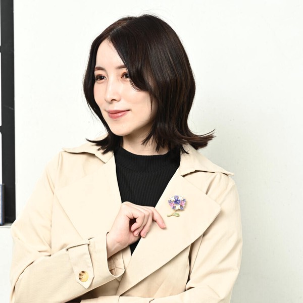 ブローチ レディース 紫陽花 あじさい アジサイ 花 フラワー 葉っぱ 青 紫 梅雨 夏 プレゼント BR