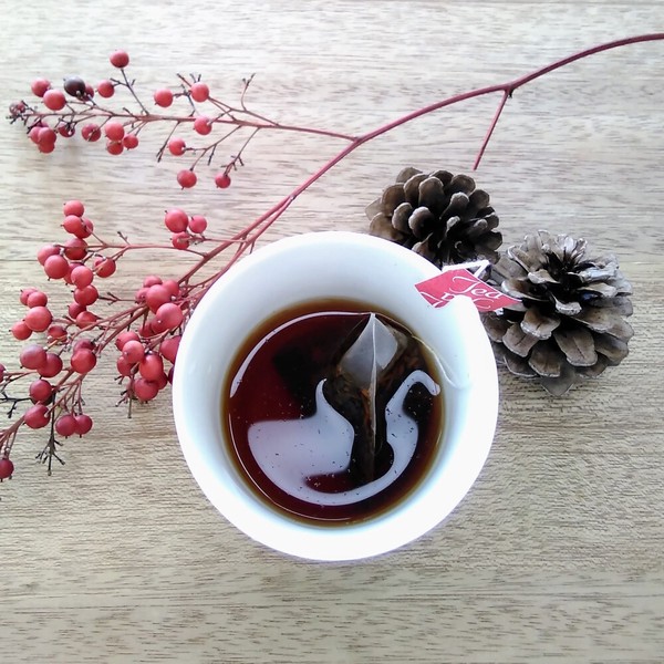 お茶メール（選べるメッセージ・紫陽花ﾌﾞｰｹ・和紅茶TB 3g×5P）【感謝/御礼/誕生日】