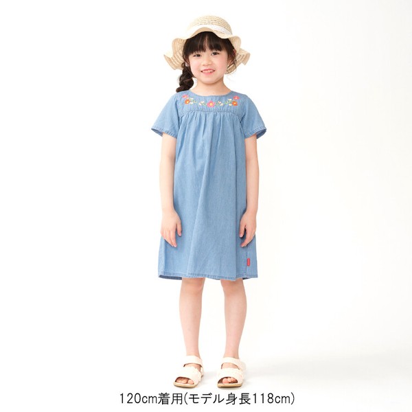 お花刺繍デニム半袖ワンピース  M446306  本体綿100％  ライトオンス  後ろ衿ぐりゴム仕様  着脱スムーズ