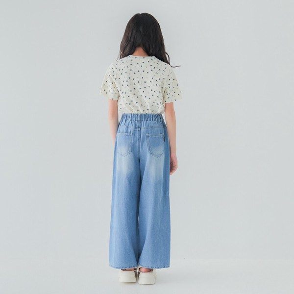 再入荷！人気ソフトタッチ！　コットンデニム　サイド刺繡　ワイドデニムパンツ　　40184　120㎝-160㎝