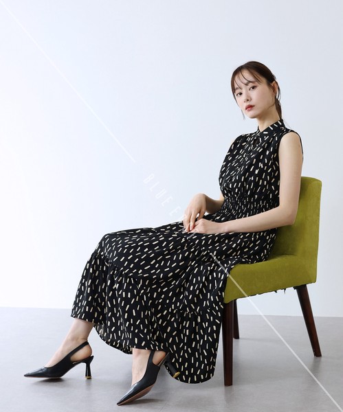 【再入荷】【定番】《花柄＆無地＆ドット柄スタンドカラーワンピース》接触冷感　ノースリーブ