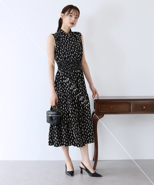 【再入荷】【定番】《花柄＆無地＆ドット柄スタンドカラーワンピース》接触冷感　ノースリーブ