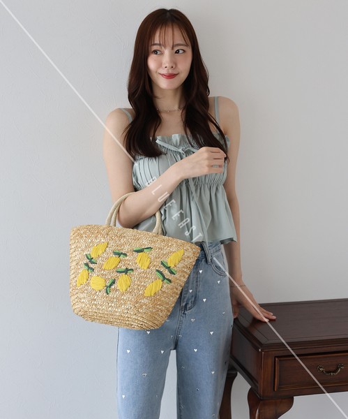 再入荷【フルーツ刺繍かごバッグ】鞄　 ハンドバッグ　かごバッグ　刺繍