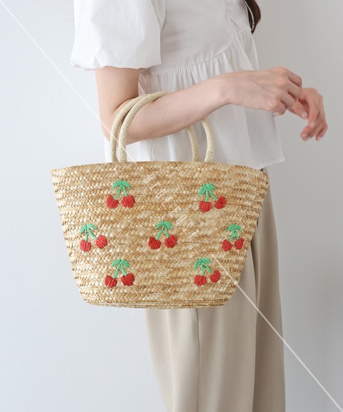 再入荷【フルーツ刺繍かごバッグ】鞄　 ハンドバッグ　かごバッグ　刺繍