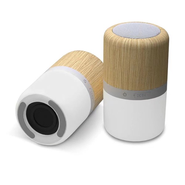 ポータブルBluetooth5.0スピーカー LED発光  1点   WCMA2355