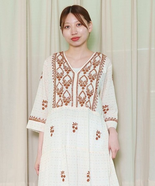 インド綿　刺繡ワンピース　Mサイズ　レディース