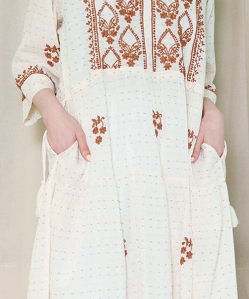 インド綿　刺繡ワンピース　Mサイズ　レディース