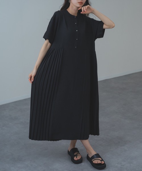 【2025SS新商品】半袖プリーツワンピース　レディース　オケージョン　プリーツ　ロング丈　夏ワンピース