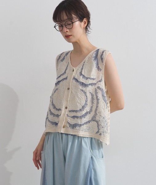 総柄刺繍風ニットベスト【2026春夏新作】