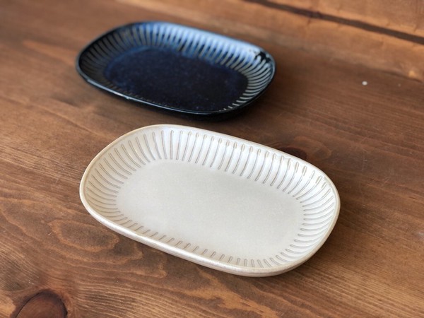 撥水十草　鋳込み小判皿　3柄　　18cm【日本製　焼物皿　長角皿　和食器　陶器　織部】ヤマ吾陶器