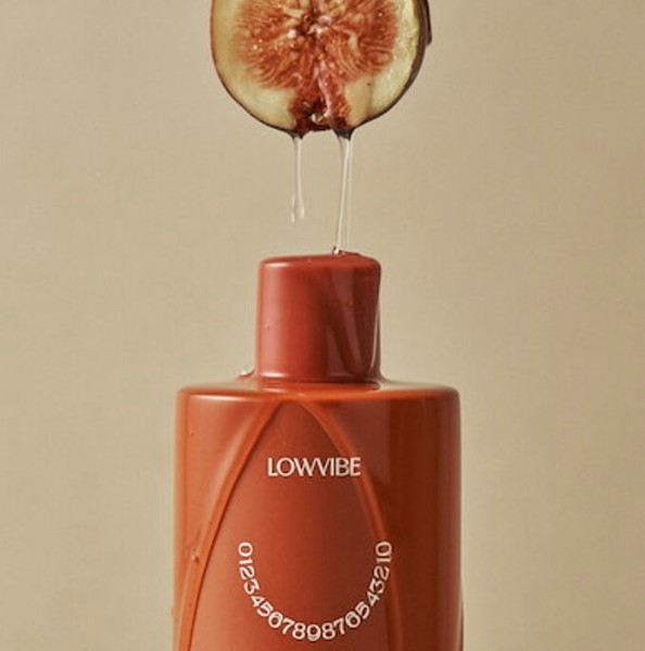 【B品】【ハンドウオッシュ】 LOWVIBE（ロウバイブ）028 UNDRESSED 300ml/韓国コスメ/ギフト/定番/ムスク
