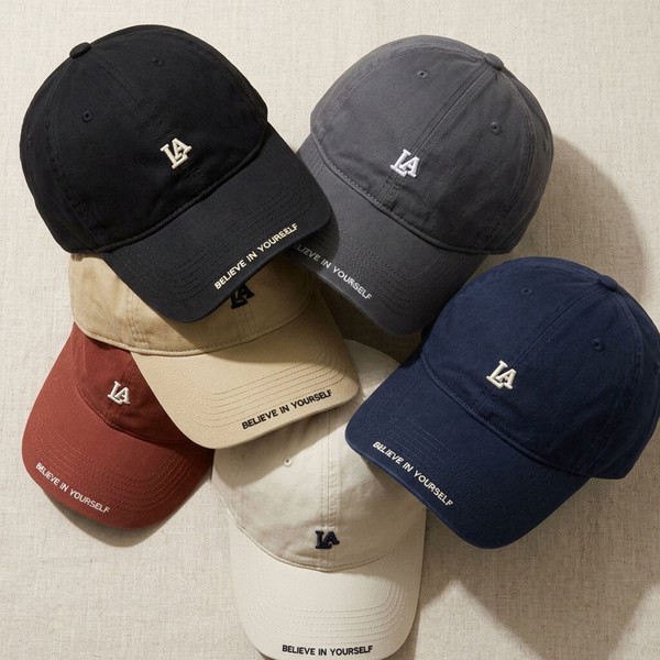 【通年対応】LA ロゴ 刺繍 キャップ　CAP　帽子　ベースボール　コットン　綿　レディース　メンズ