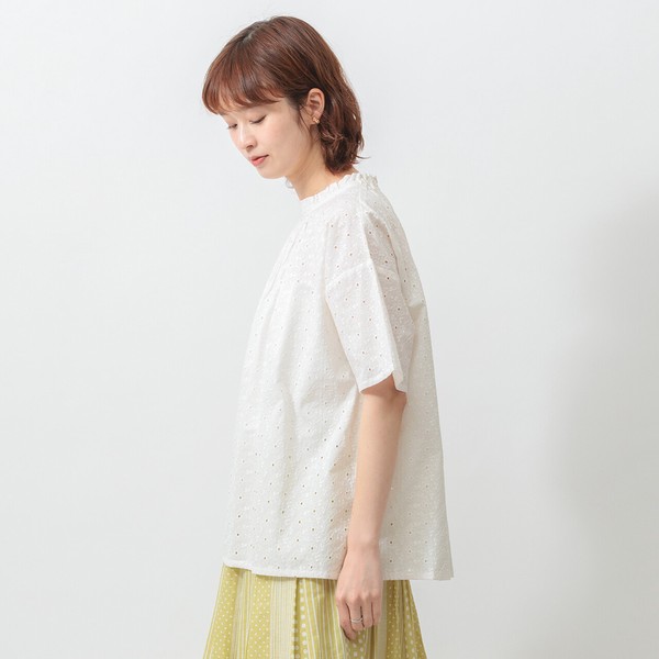 【2026SS新作】総柄刺繍で華やぐ◎衿フリルギャザーブラウス