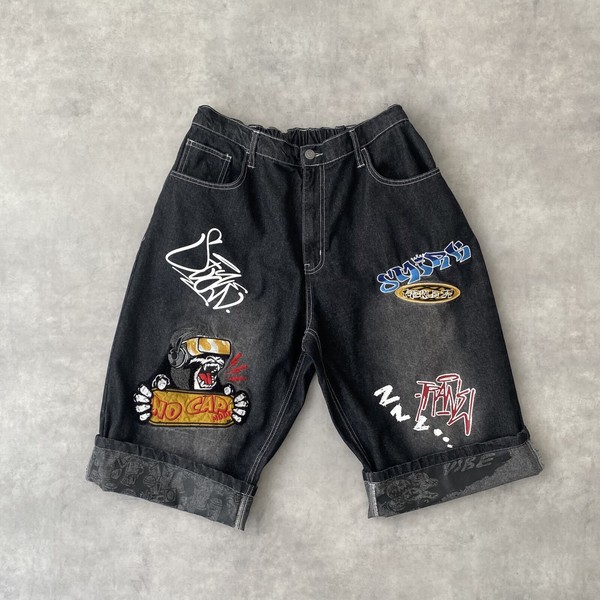 【グランジストリート系】デニム ワッペン付き ワイドショーツ 平成レトロ風 リメイク風 ハーフパンツ 4色