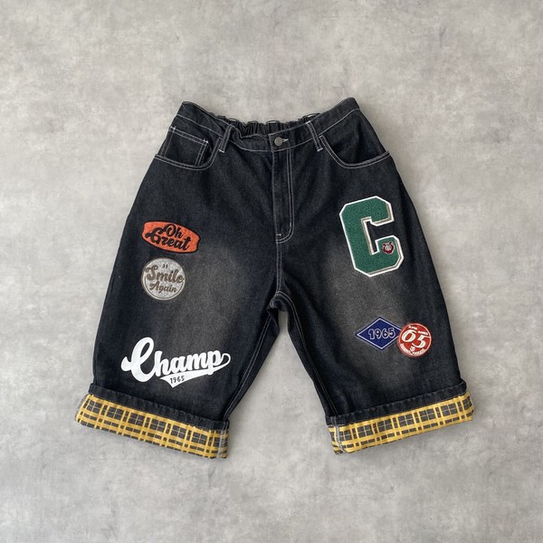 【グランジストリート系】デニム ワッペン付き ワイドショーツ 平成レトロ風 リメイク風 ハーフパンツ 4色