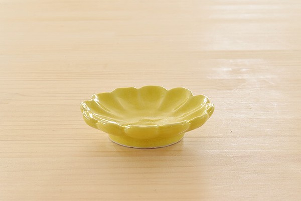 9色菊形小皿【小皿 日本製 美濃焼 和食器 菊型】