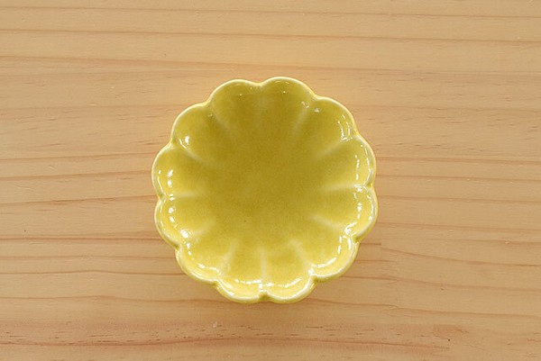 9色菊形小皿【小皿 日本製 美濃焼 和食器 菊型】