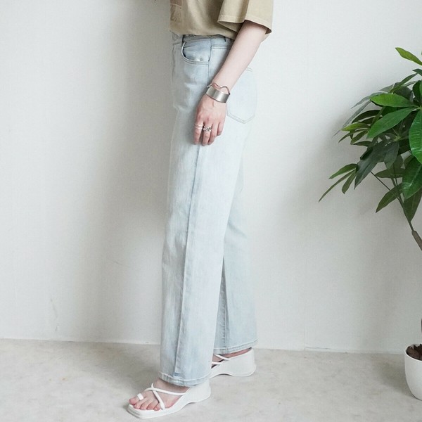 【定番品】リサイクルデニム ワイド ストレート デニム サステナブル【一部予約】
