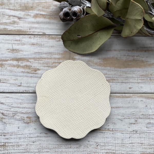 Rinka Plate 【美濃文山　輪花　日本製　美濃焼】ヤマ吾陶器